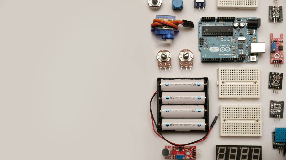 diy electronic arduino all you need - wiring diagram showing proper ground connection and external power setup